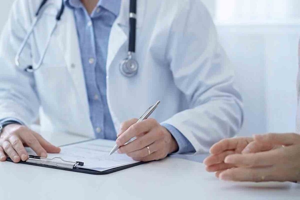 Aplastic Meaning: 7 Key Medical Facts & Definition